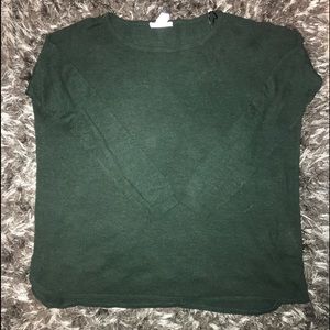 Green knit sweater size M